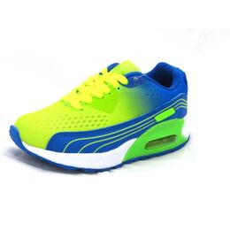 Кроссовки для мальчика Ультра