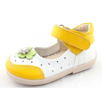 Туфли для девочки Лужайка желтые