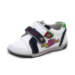 Кроссовки Метро