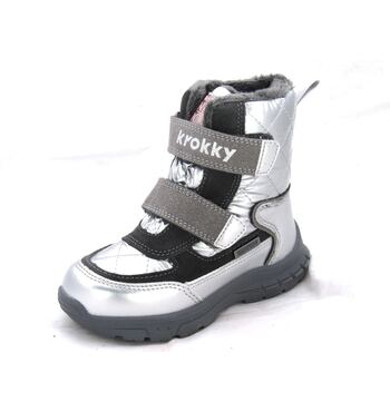 Зимние мембранные  сапоги для девочки Моана 81208